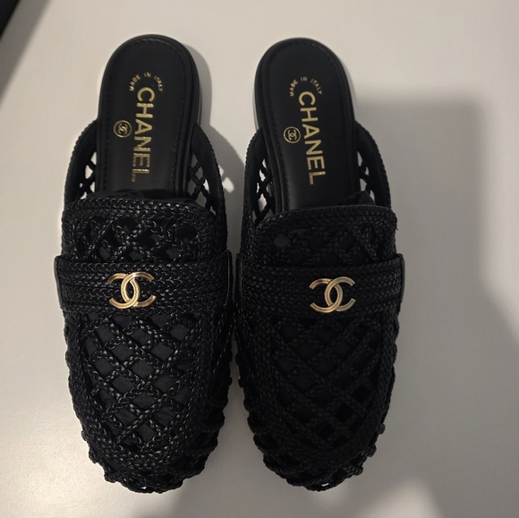CHANEL MULES 2026 NEW - Picture 11 of 17